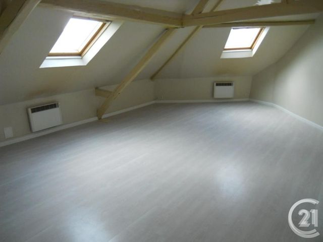 Appartement F2 à louer - 2 pièces - 30.0 m2 - LE MANS - 72 - PAYS-DE-LOIRE - Century 21 Agence Gambetta Appartement F2 à louer - 2 pièces - 30.0 m2 - LE MANS - 72 - PAYS-DE-LOIRE - Century 21 Agence Gambetta