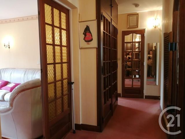 Afficher la photo en grand Appartement F3 à vendre - 3 pièces - 85.32 m2 - LE MANS - 72 - PAYS-DE-LOIRE - Century 21 Agence Gambetta