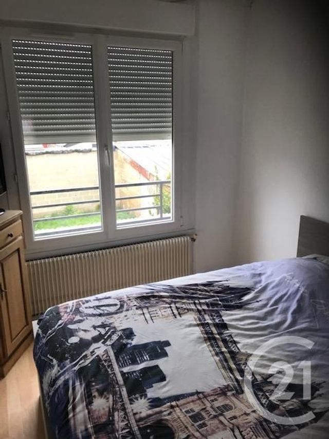 Afficher la photo en grand immeuble à vendre - 105.0 m2 - LE MANS - 72 - PAYS-DE-LOIRE - Century 21 Agence Gambetta