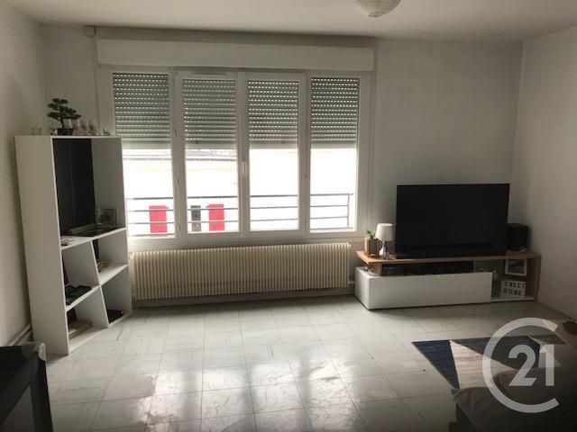 Afficher la photo en grand immeuble à vendre - 105.0 m2 - LE MANS - 72 - PAYS-DE-LOIRE - Century 21 Agence Gambetta