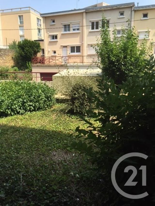 Studio à louer - 1 pièce - 26.96 m2 - LE MANS - 72 - PAYS-DE-LOIRE - Century 21 Agence Gambetta Studio à louer - 1 pièce - 26.96 m2 - LE MANS - 72 - PAYS-DE-LOIRE - Century 21 Agence Gambetta