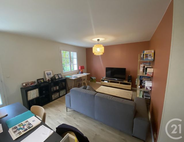 maison à vendre - 4 pièces - 98.0 m2 - ST SATURNIN - 72 - PAYS-DE-LOIRE - Century 21 Agence Gambetta