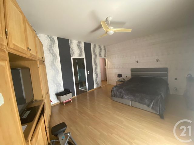 maison à vendre - 5 pièces - 244.0 m2 - TRANGE - 72 - PAYS-DE-LOIRE - Century 21 Agence Gambetta