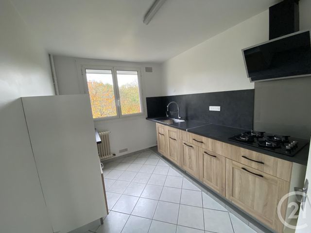 Afficher la photo en grand maison à louer - 5 pièces - 71.26 m2 - LE MANS - 72 - PAYS-DE-LOIRE - Century 21 Agence Gambetta