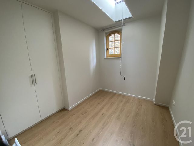 Appartement Duplex à louer - 4 pièces - 91.19 m2 - LE MANS - 72 - PAYS-DE-LOIRE - Century 21 Agence Gambetta
