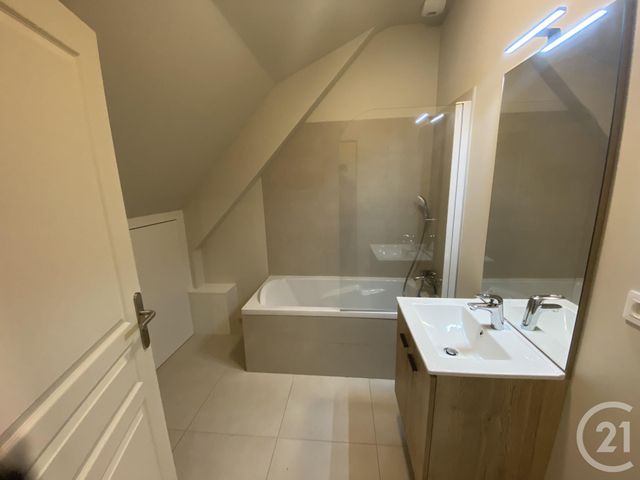 Appartement Duplex à louer - 4 pièces - 91.19 m2 - LE MANS - 72 - PAYS-DE-LOIRE - Century 21 Agence Gambetta