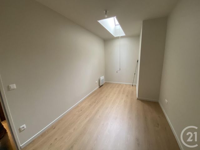 Appartement Duplex à louer - 4 pièces - 91.19 m2 - LE MANS - 72 - PAYS-DE-LOIRE - Century 21 Agence Gambetta
