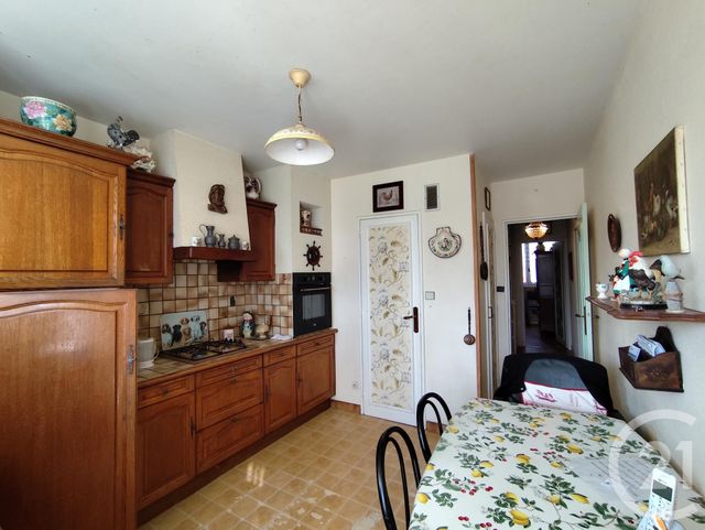 Appartement T5 à vendre - 5 pièces - 88.07 m2 - ALLONNES - 72 - PAYS-DE-LOIRE - Century 21 Agence Gambetta