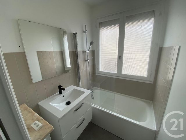 Appartement F3 à louer - 3 pièces - 46.89 m2 - LE MANS - 72 - PAYS-DE-LOIRE - Century 21 Agence Gambetta