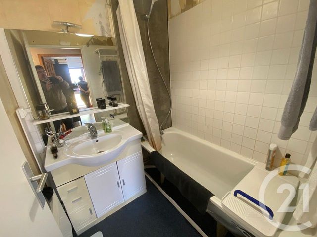 Appartement F2 à vendre - 2 pièces - 44.19 m2 - LE MANS - 72 - PAYS-DE-LOIRE - Century 21 Agence Gambetta