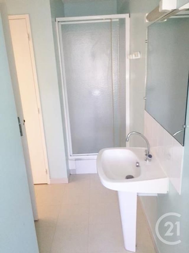 Appartement F2 à louer - 2 pièces - 35.0 m2 - LE MANS - 72 - PAYS-DE-LOIRE - Century 21 Agence Gambetta