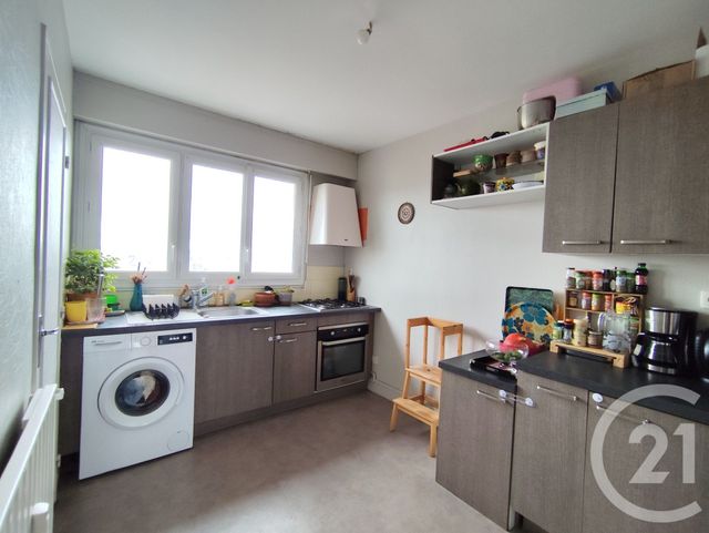 Appartement T4 à vendre - 4 pièces - 73.51 m2 - LE MANS - 72 - PAYS-DE-LOIRE - Century 21 Agence Gambetta