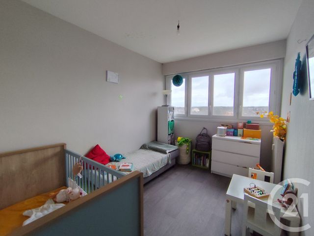 Appartement T4 à vendre - 4 pièces - 73.51 m2 - LE MANS - 72 - PAYS-DE-LOIRE - Century 21 Agence Gambetta