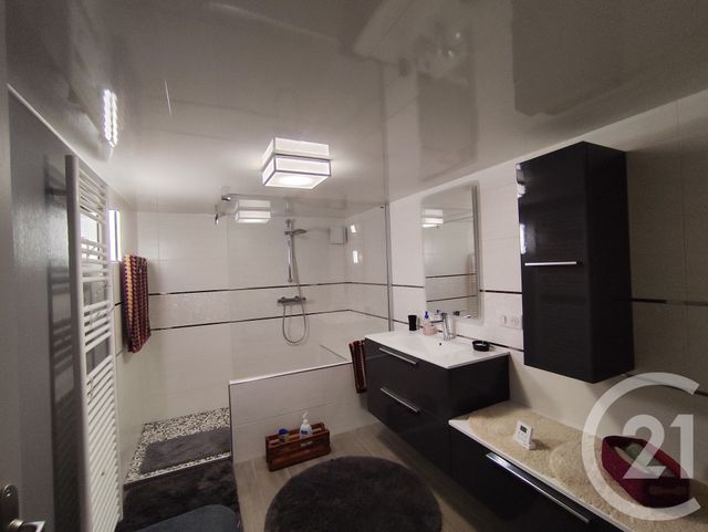 maison à vendre - 9 pièces - 203.25 m2 - ARNAGE - 72 - PAYS-DE-LOIRE - Century 21 Agence Gambetta