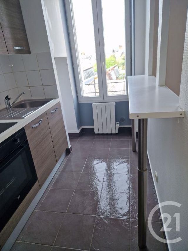 Appartement F1 à louer - 1 pièce - 21.9 m2 - LE MANS - 72 - PAYS-DE-LOIRE - Century 21 Agence Gambetta