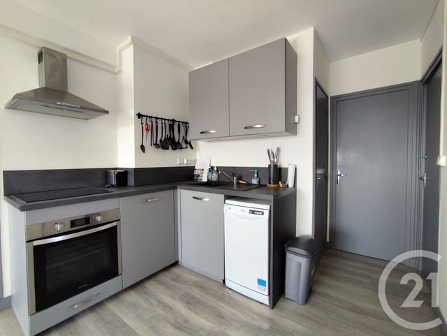 Appartement T4 à vendre - 4 pièces - 62.28 m2 - LE MANS - 72 - PAYS-DE-LOIRE - Century 21 Agence Gambetta