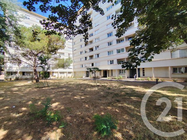 Appartement T4 à vendre - 4 pièces - 62.28 m2 - LE MANS - 72 - PAYS-DE-LOIRE - Century 21 Agence Gambetta