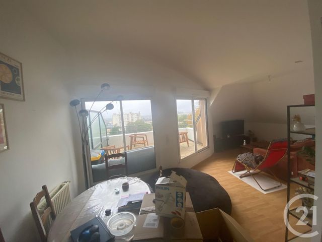 Appartement F3 à louer - 3 pièces - 56.0 m2 - LE MANS - 72 - PAYS-DE-LOIRE - Century 21 Agence Gambetta